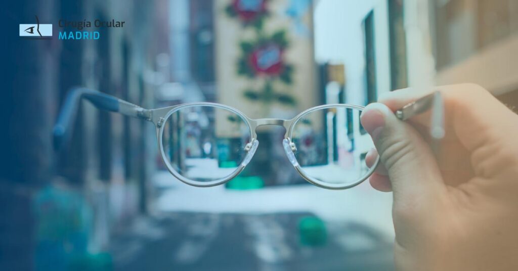 Presbicia o vista cansada: Todo lo que necesitas saber